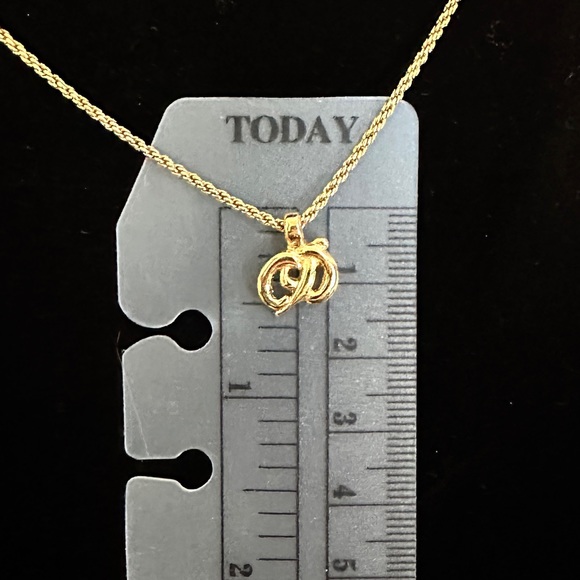 ❌SOLD❌ 💎 Christian Dior CD Logo Pendant Necklace - Picture 10 of 12